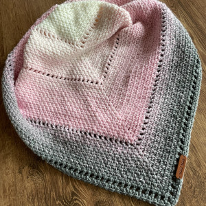 Różowo kremowo szara chusta mech Merino handmade