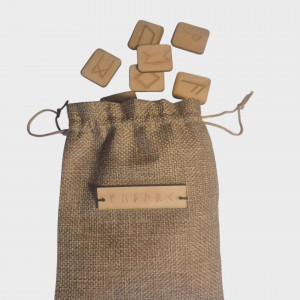 Runy drewniane sakiewka Futhark komplet run na prezent ezoteryka