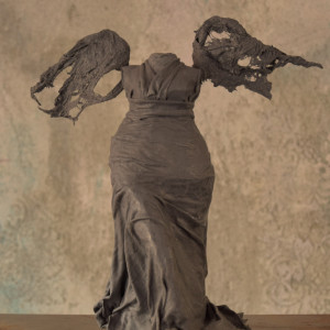 Rzeźba Anioła bez głowy