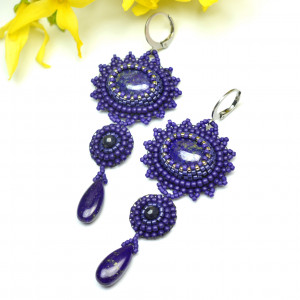 Safaia, kolczyki z lapis lazuli, haft koralikowy