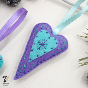 Serce z filcu wyszywane bombka ozdoba świąteczna fioletowa