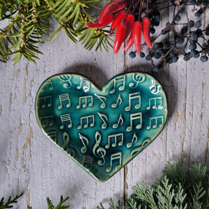 Serduszko ceramiczne z nutkami - ciemny turkus