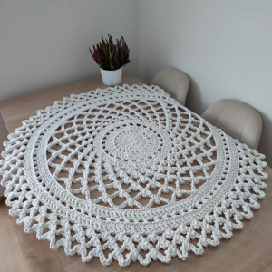 Serweta ze sznurka bawełnianego szydełkowa 110cm