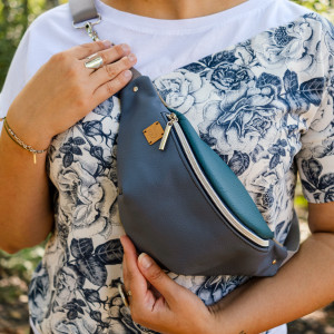 Skórzana nerka niebieska - upcykling, skóra naturalna