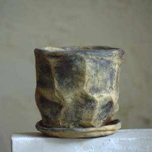 ŚLADY NATURY IV_doniczka ceramiczna_niebieskości