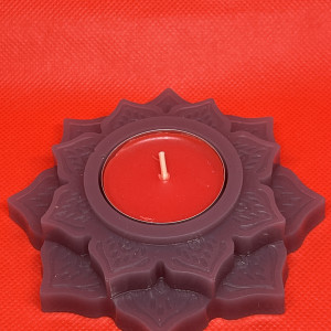 Śliwkowy świecznik z żywicy epoksydowej