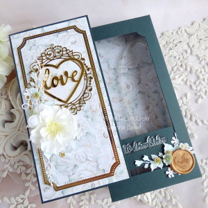 Ślubna kartka w pudełku 1060