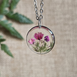 Srebrna zawieszka z różowymi kwiatami las różany