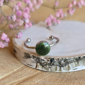 Srebrny pierścionek zielony butelkowa zielone