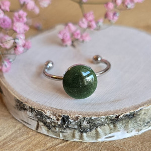 Srebrny pierścionek zielony żywica butelkowa zieleń