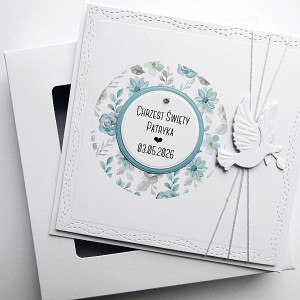 Subtelna kartka z gołębicą na Chrzest