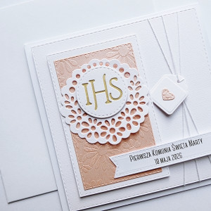 Subtelna ręcznie robiona kartka na Komunię