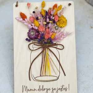 Suszone kwiaty dla Mamy, bukiet na drewnie, zawieszka na Dzień Matki