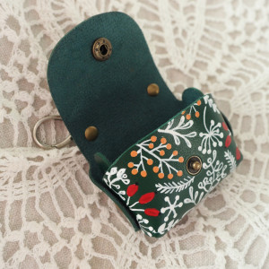 świąteczne etui brelok na słuchawki