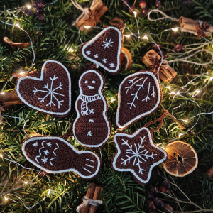 Świąteczne pierniczki - zestaw ozdób choinkowych