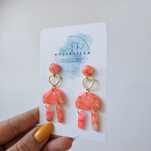 Świecące kolczyki z sercem