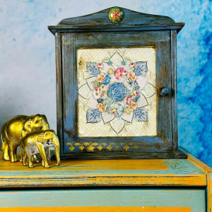 Szafka na klucze z mandalą, orientalna, do przedpokoju, prezent