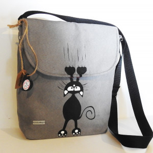 Szara torebka listonoszka z kotem młodzieżowa