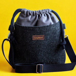 Szaro-czarna listonoszka z kominem