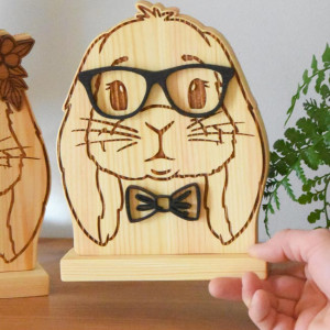 Szczęśliwa królik z kolekcji "WEGAŃSCY PRZYJACIELE"