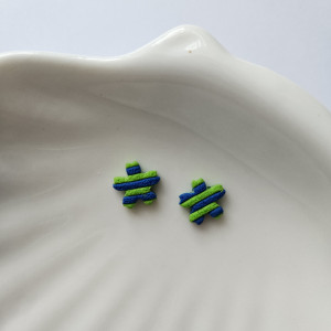 Sztyfty w paski kwiaty zielone granatowe