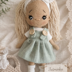Szydełkowa laleczka boho Jaśminka