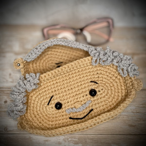 Szydełkowa podkładka pod okulary personalizowana