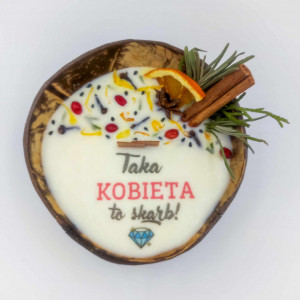 Taka Kobieta to Skarb / świeca w kokosie