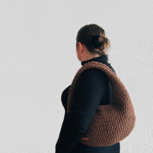 Torebka na ramię okrągła,damska torebka zapinana.