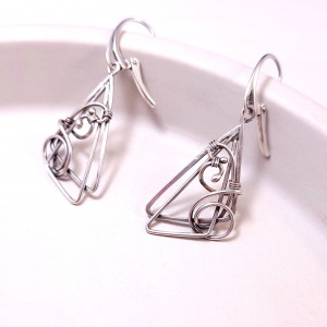 Triangulaire - Srebrne kolczyki minimalistyczne