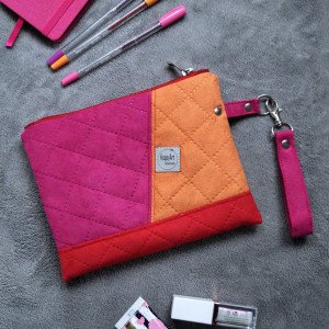 trójkolorowa pikowana kosmetyczka