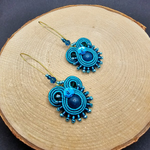 Turkusowe kolczyki sutasz z jadeitem