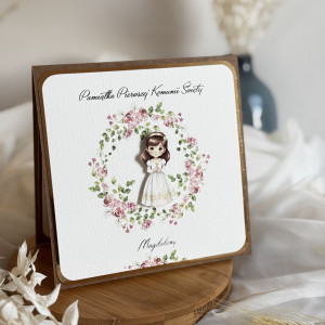 Urocza kartka z okazji I Komunii Świętej z życzeniami