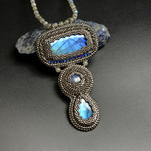 Vivino, naszyjnik z labradorytami, beading