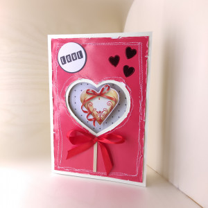 Walentynkowa kartka z sercem na żyłce #1