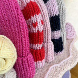 Wełniana czapka Lily 100% wełna handmade ręcznie robiona