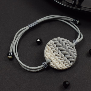 Wełniane sploty - bransoletka  w odcieniach szarości i bieli