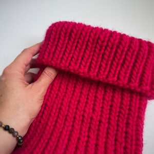 Wełniany komin ręcznie robiony, 100% wełny peruwiańskiej - magenta