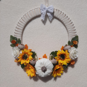 Wianek jesienny na drzwi