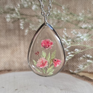 Wieczne kwiaty zawieszka łezka gipsówka srebrna