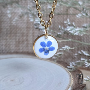 Wieczny kwiat zawieszka z niezapominajką złota wisiorek