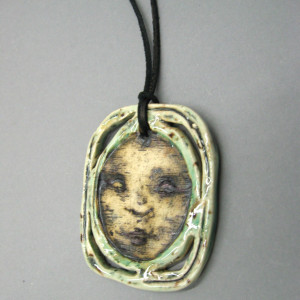 Wisior "Tajemnicza Twarz"