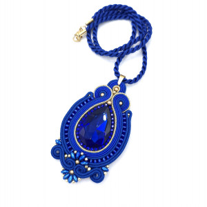 Wisiorek sutasz niebieski „Gaja” z kryształem elegancki klasyczny