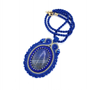 Wisiorek sutasz niebieski lapis lazuli „Toris” naszyjnik romantyczny