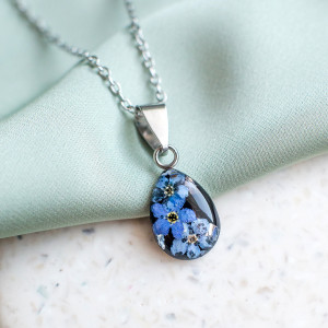 Wisiorek z niezapominajkami 0112