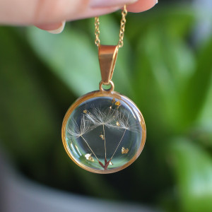 Wisiorek z rzęsek dmuchawca 025