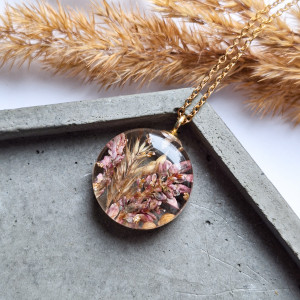 Wisiorek z żywicy suszone kwiaty polne 1