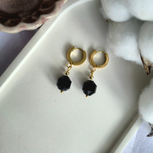 Wiszące kolczyki z czarnym turmalinem