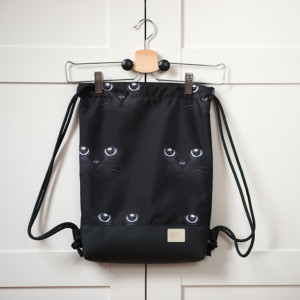 Worek plecak w czarne koty, kieszonka w łapki