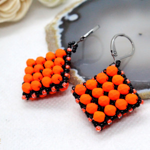 wyrazisty pomarańcz - kolczyki ze szklanych kryształków